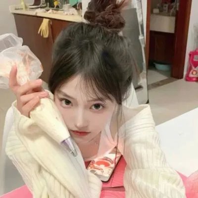 好女三头瞒
